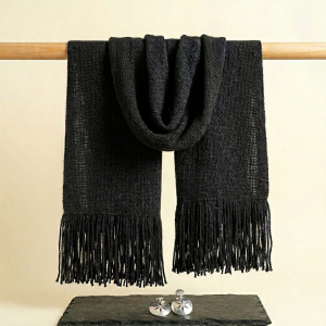 Echarpe telar negro 220x48 cm.